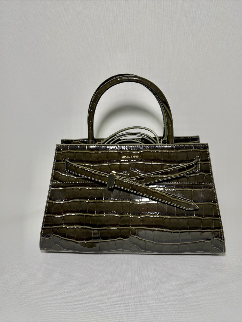 Veronica Beard Dash Bag
Green Croc-Embossed Leather Belted Handbag - Picture 5 of 10